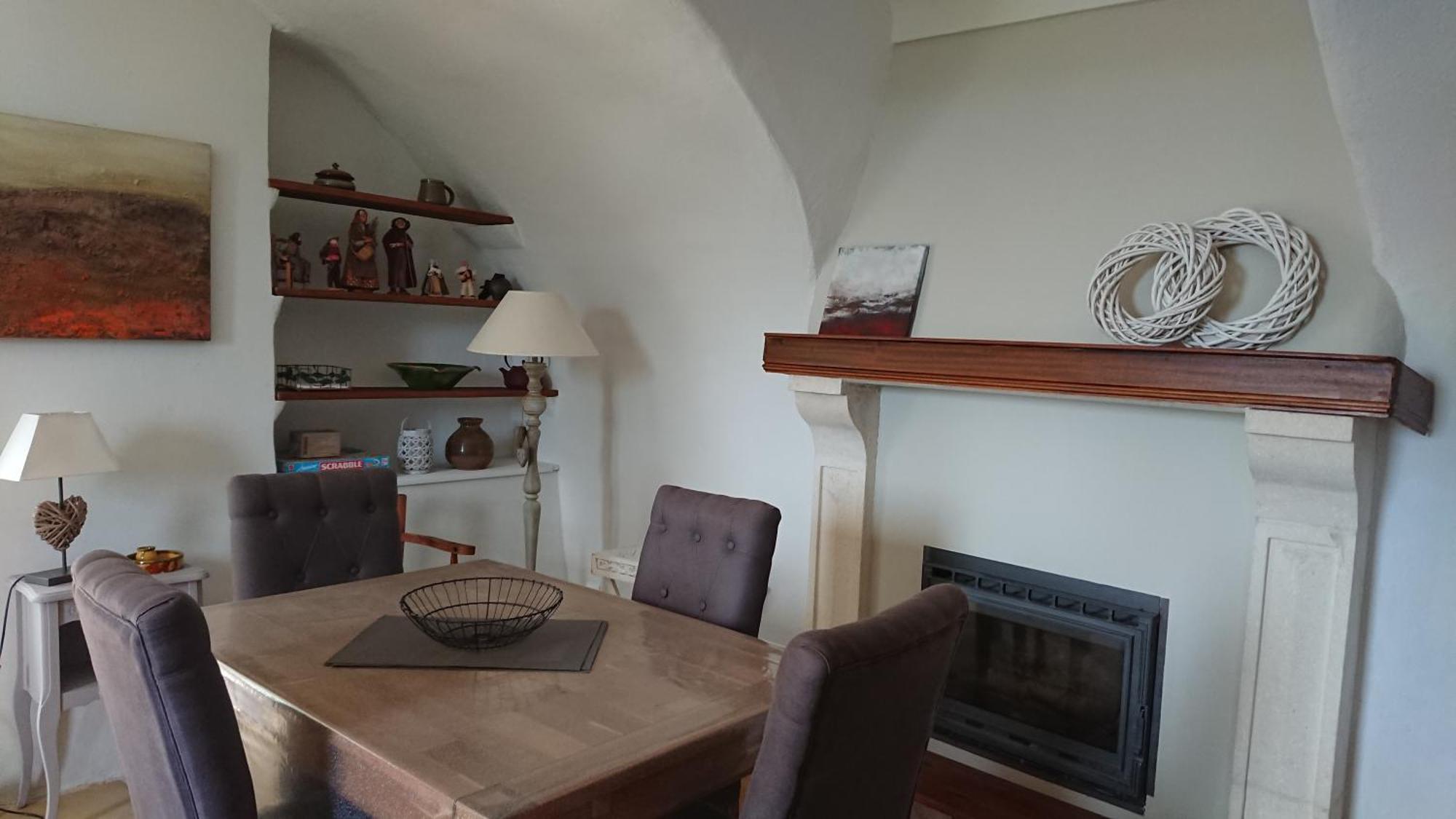 Gite En Cevennes Du Sud, Bergerie Restauree Au Rez De Jardin D'Une Bastide Avec Piscine, Vue Exceptionnelle, Authenticite Et Confort Saint-Laurent-le-Minier 外观 照片