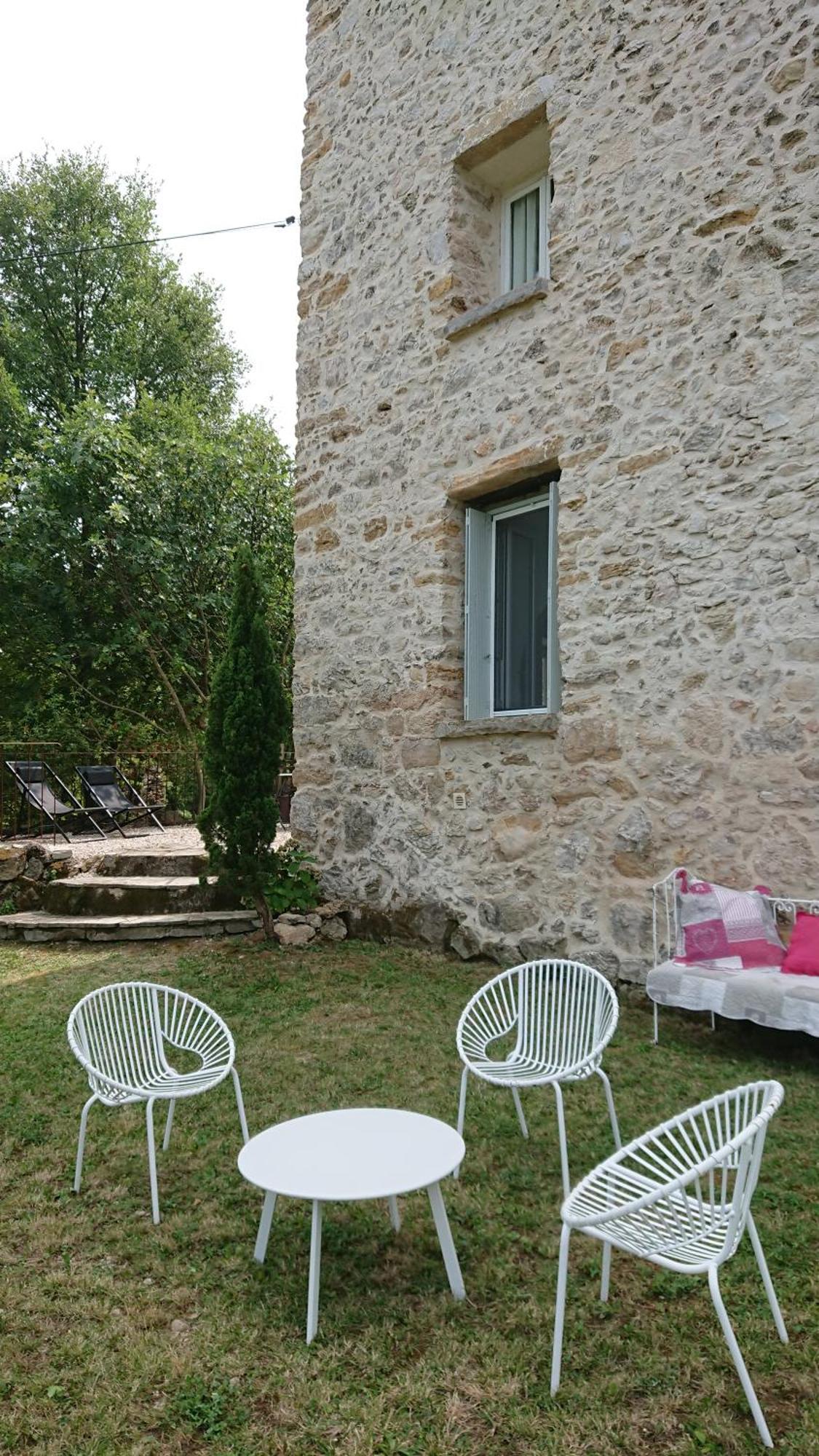 Gite En Cevennes Du Sud, Bergerie Restauree Au Rez De Jardin D'Une Bastide Avec Piscine, Vue Exceptionnelle, Authenticite Et Confort Saint-Laurent-le-Minier 外观 照片