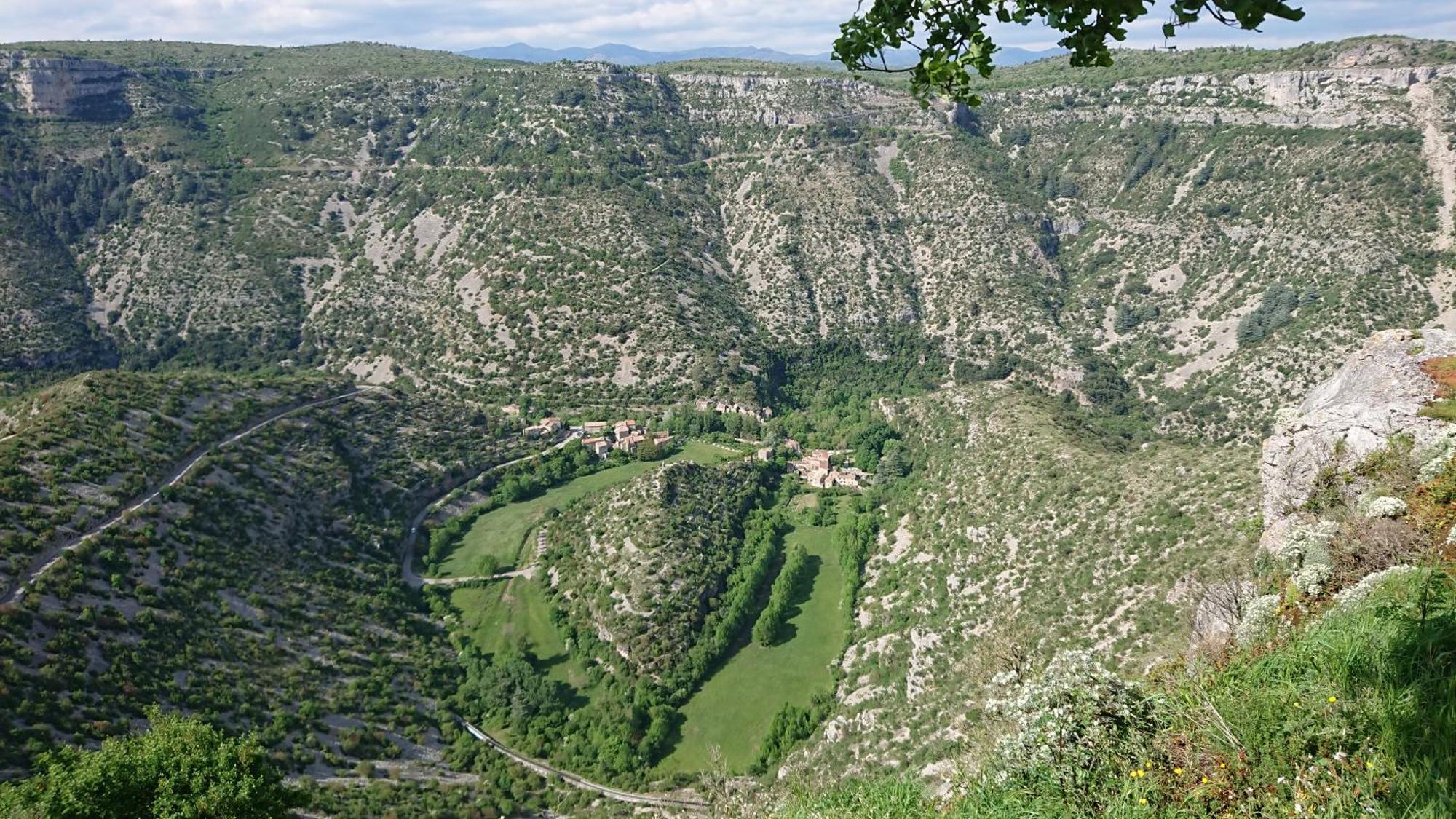 Gite En Cevennes Du Sud, Bergerie Restauree Au Rez De Jardin D'Une Bastide Avec Piscine, Vue Exceptionnelle, Authenticite Et Confort Saint-Laurent-le-Minier 外观 照片